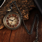 Orologio da tasca meccanico color bronzo con numeri romani