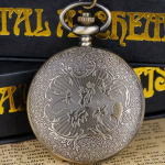 Orologio da taschino al quarzo con cervi in lega