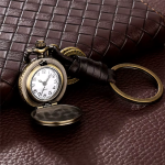 Orologio da taschino al quarzo con portachiavi vintage