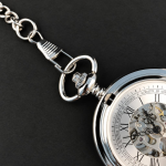 Orologio da taschino floreale al quarzo con catena