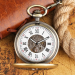 Orologio da taschino scheletrato vintage con uccelli