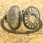 Orologio da taschino steampunk al quarzo in ottone