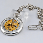 Orologio da taschino steampunk con quadrante aperto