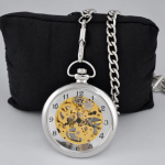 Orologio da taschino steampunk con quadrante aperto