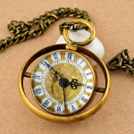 Orologio da taschino steampunk con vetro sferico
