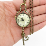 Orologio da taschino steampunk in ottone a carica manuale