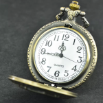 Orologio da taschino steampunk in ottone color bronzo